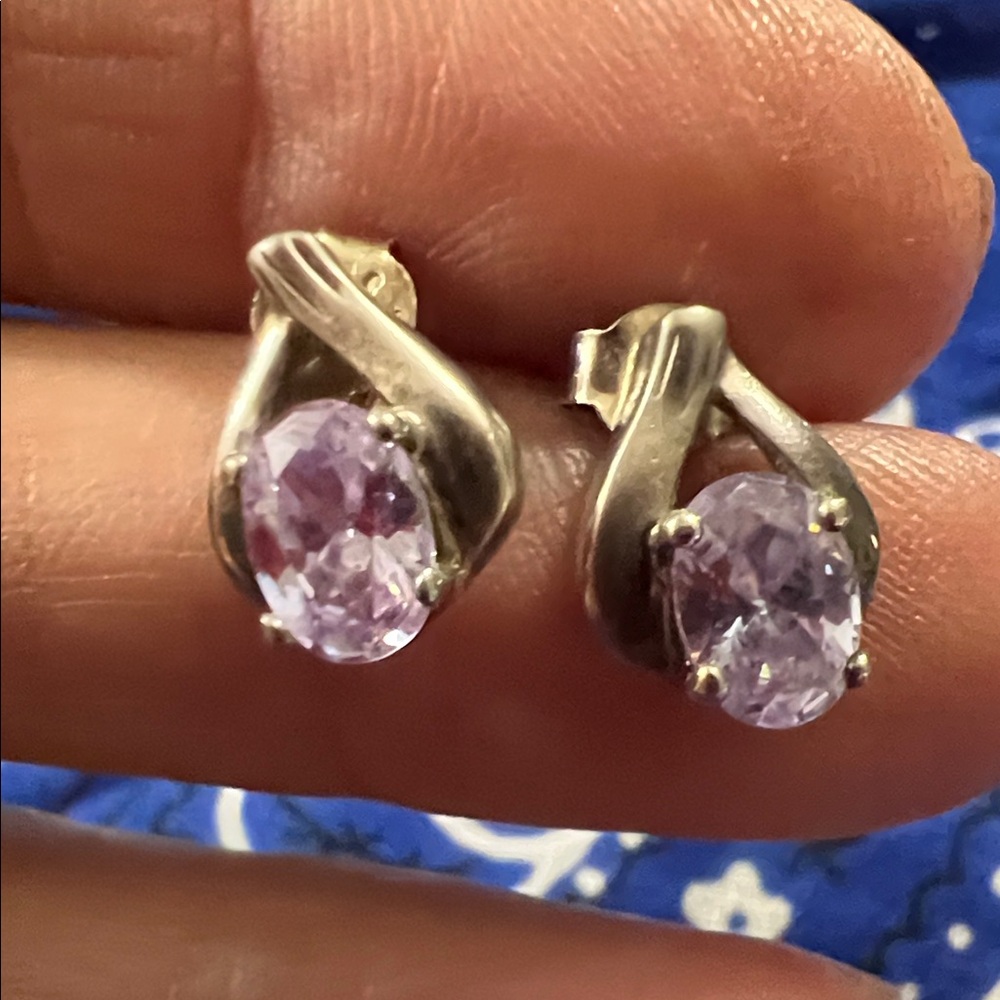 Elegant Silver and lavender gemstone